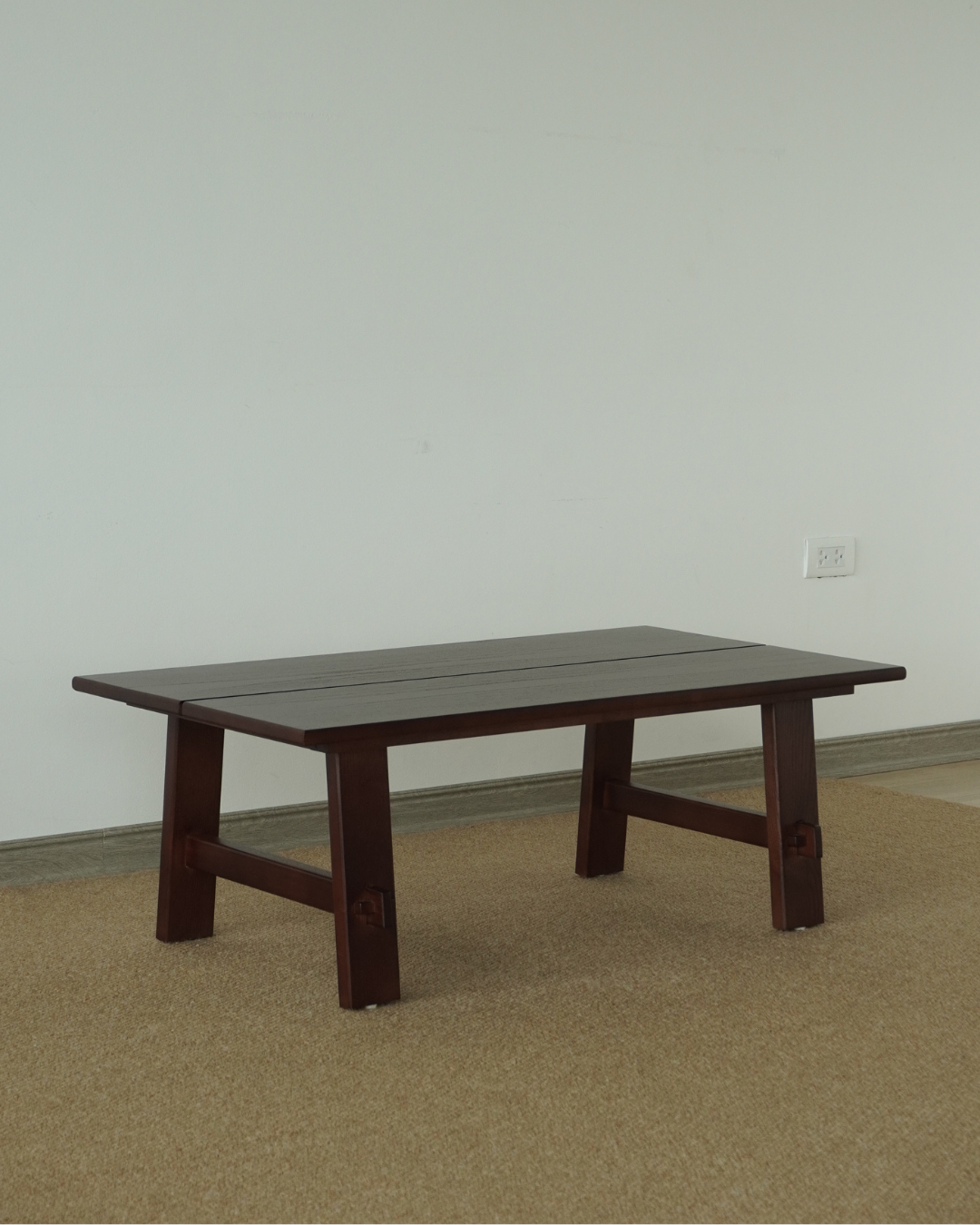 Carter Coffee Table – bàn trà Sochiu Studio