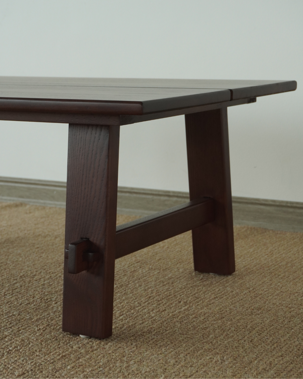 Carter Coffee Table – bàn trà Sochiu Studio