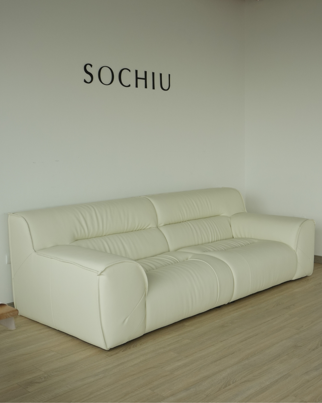 Winston Sofa – sofa Sochiu Studio