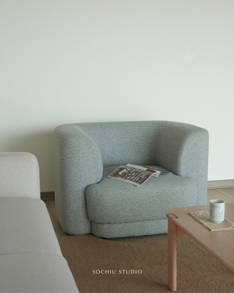 Clara Armchair – sofa Sochiu Studio