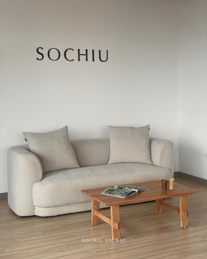 Clara Sofa – sofa Sochiu Studio