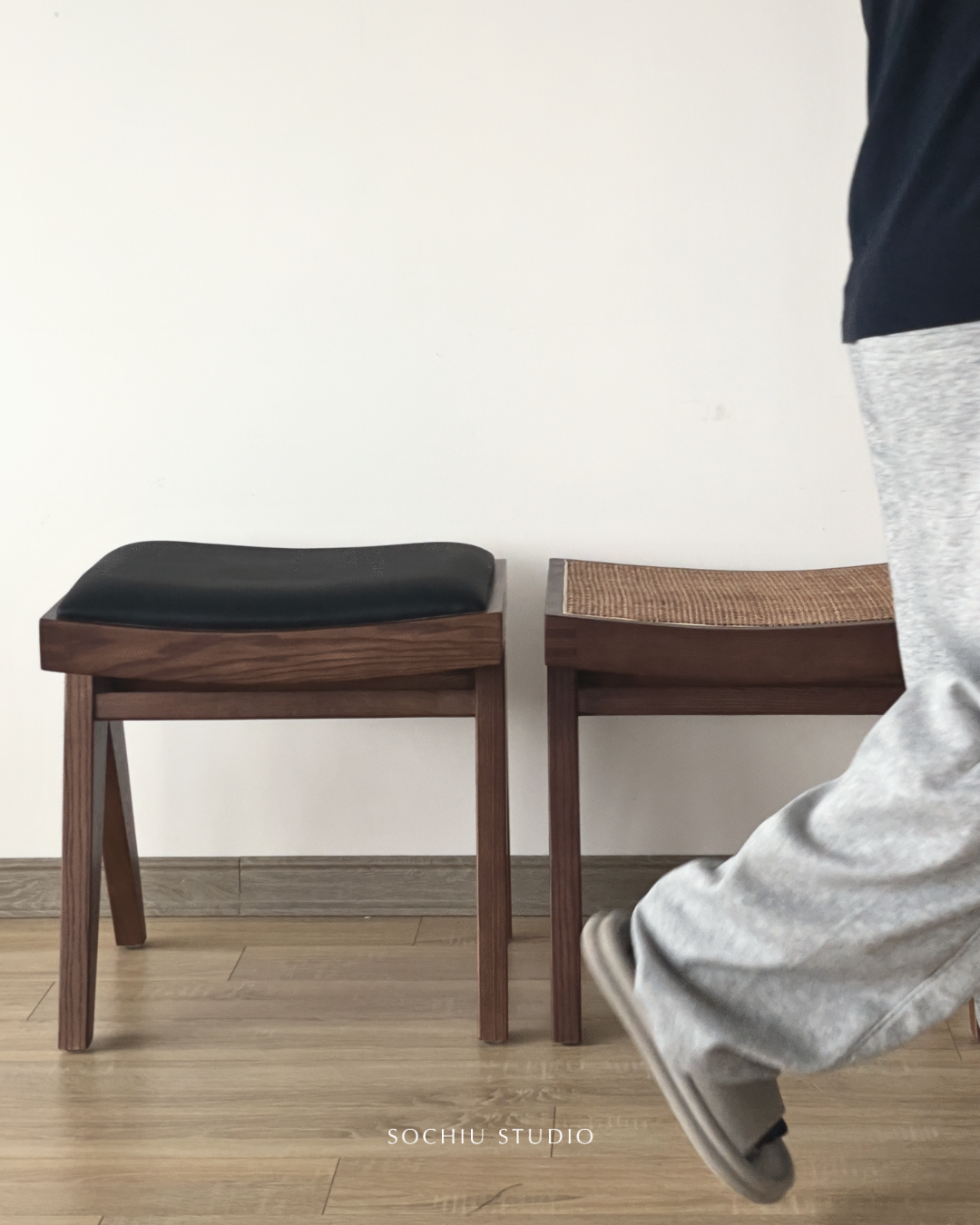 Rattan Pierre Jeanneret Stool – ghế gỗ Sochiu Studio