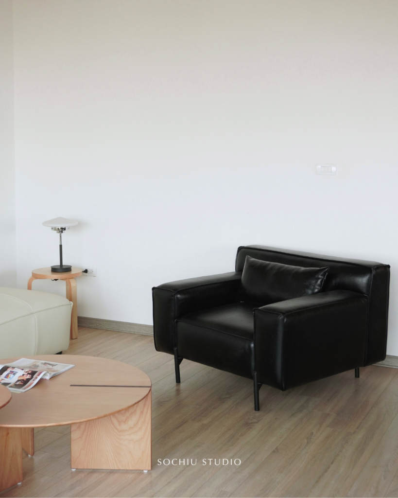 Maison Armchair – sofa Sochiu Studio