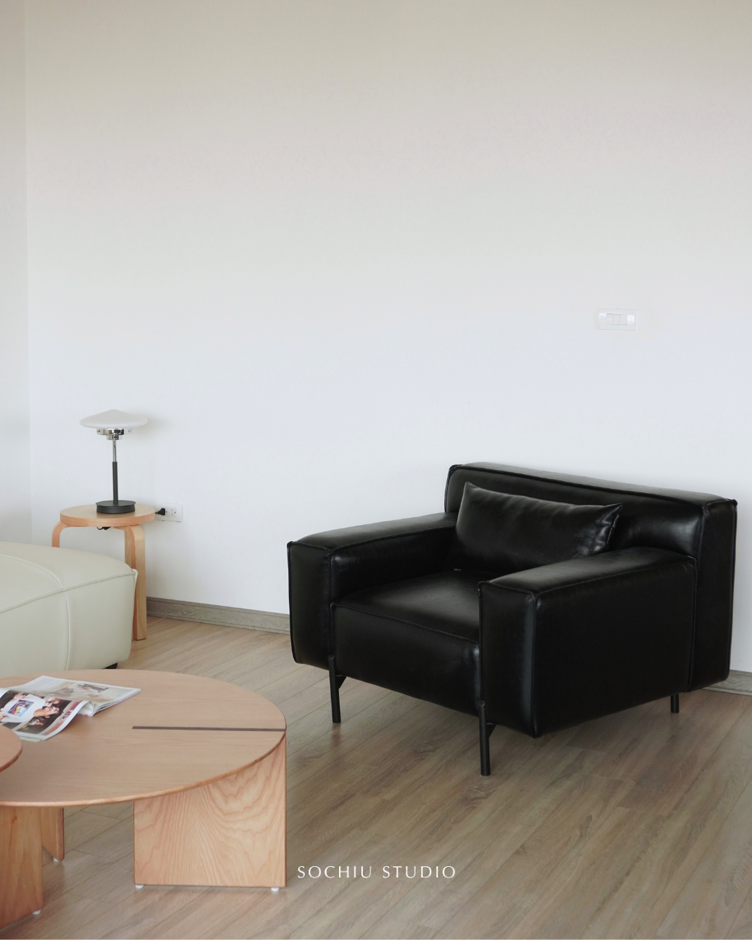Maison Armchair – sofa Sochiu Studio