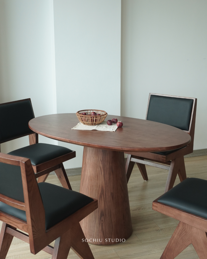 Ellipse Dining Table – bàn ăn Sochiu Studio