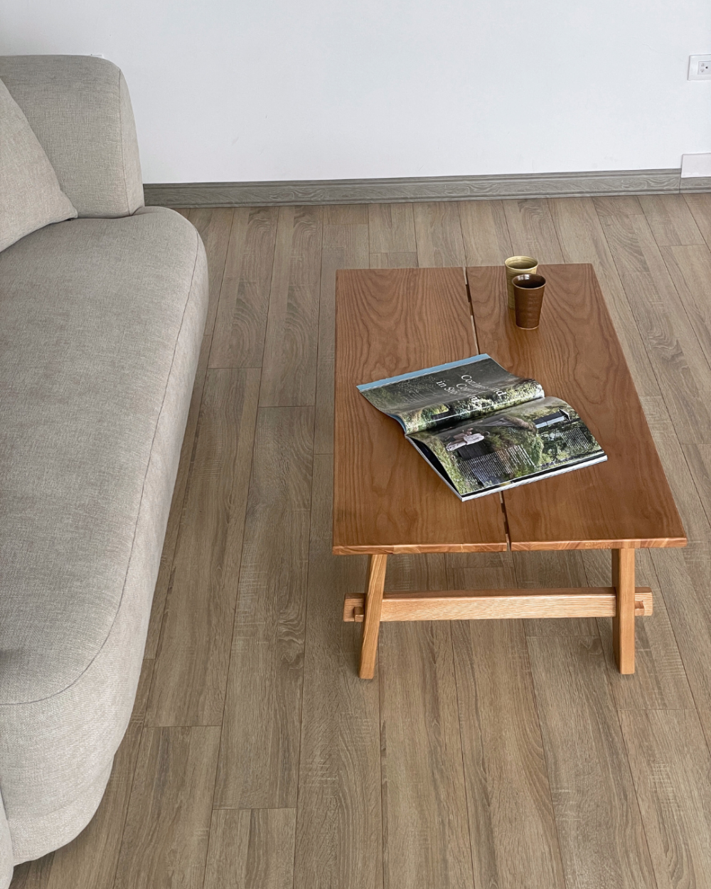 Carter Coffee Table – bàn trà Sochiu Studio