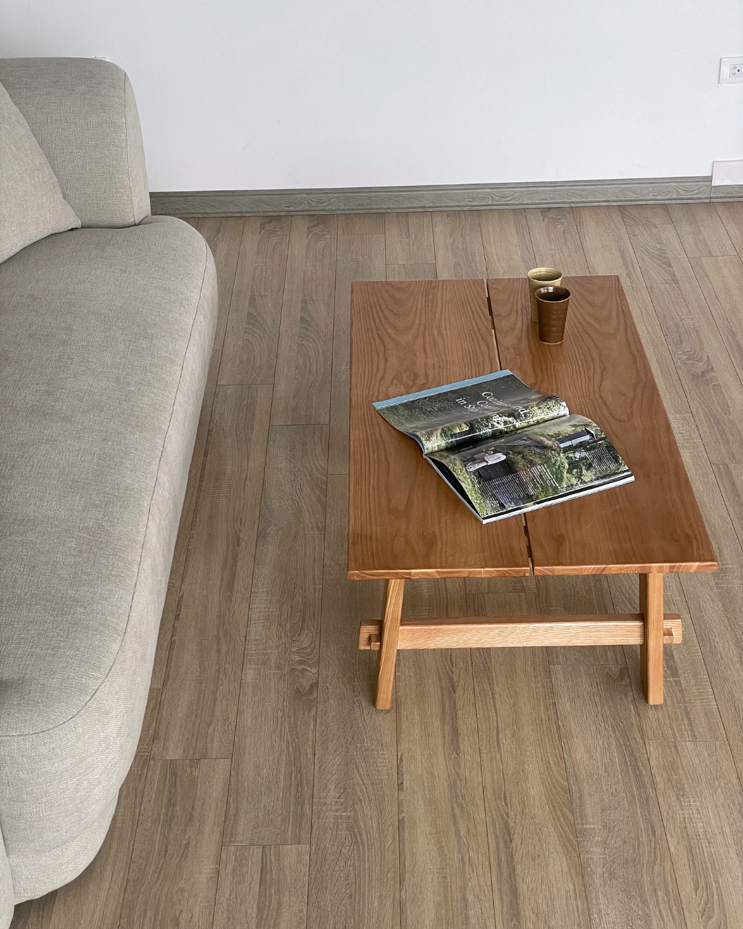 Carter Coffee Table – bàn trà Sochiu Studio