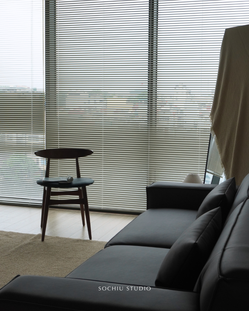 Kai Dining Chair – ghế gỗ Sochiu Studio