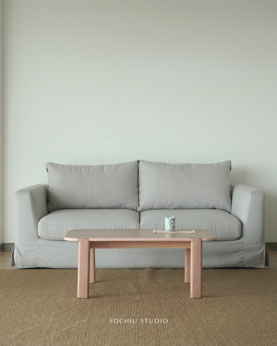 Jóse Sofa – sofa Sochiu Studio