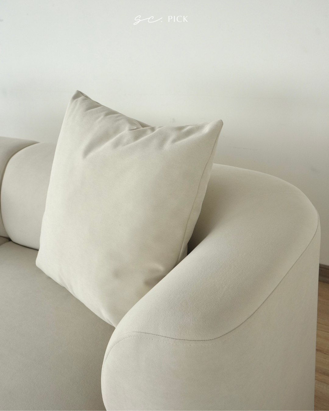 Clara Sofa S1 – sofa Sochiu Studio