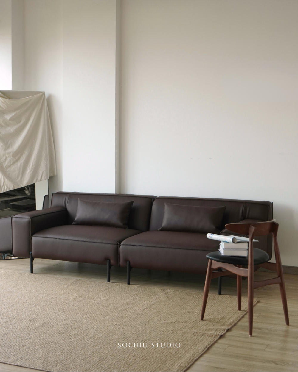 Maison Sofa 3 Seater High Leg – sofa Sochiu Studio