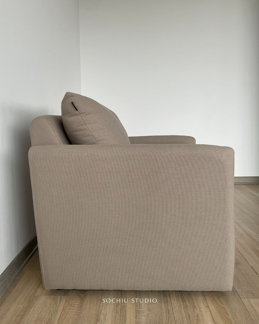 Grace Armchair – sofa Sochiu Studio