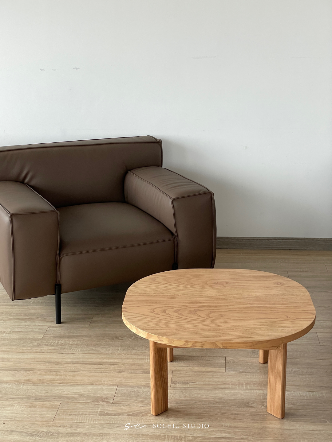 Mabel Coffee Table – bàn trà Sochiu Studio