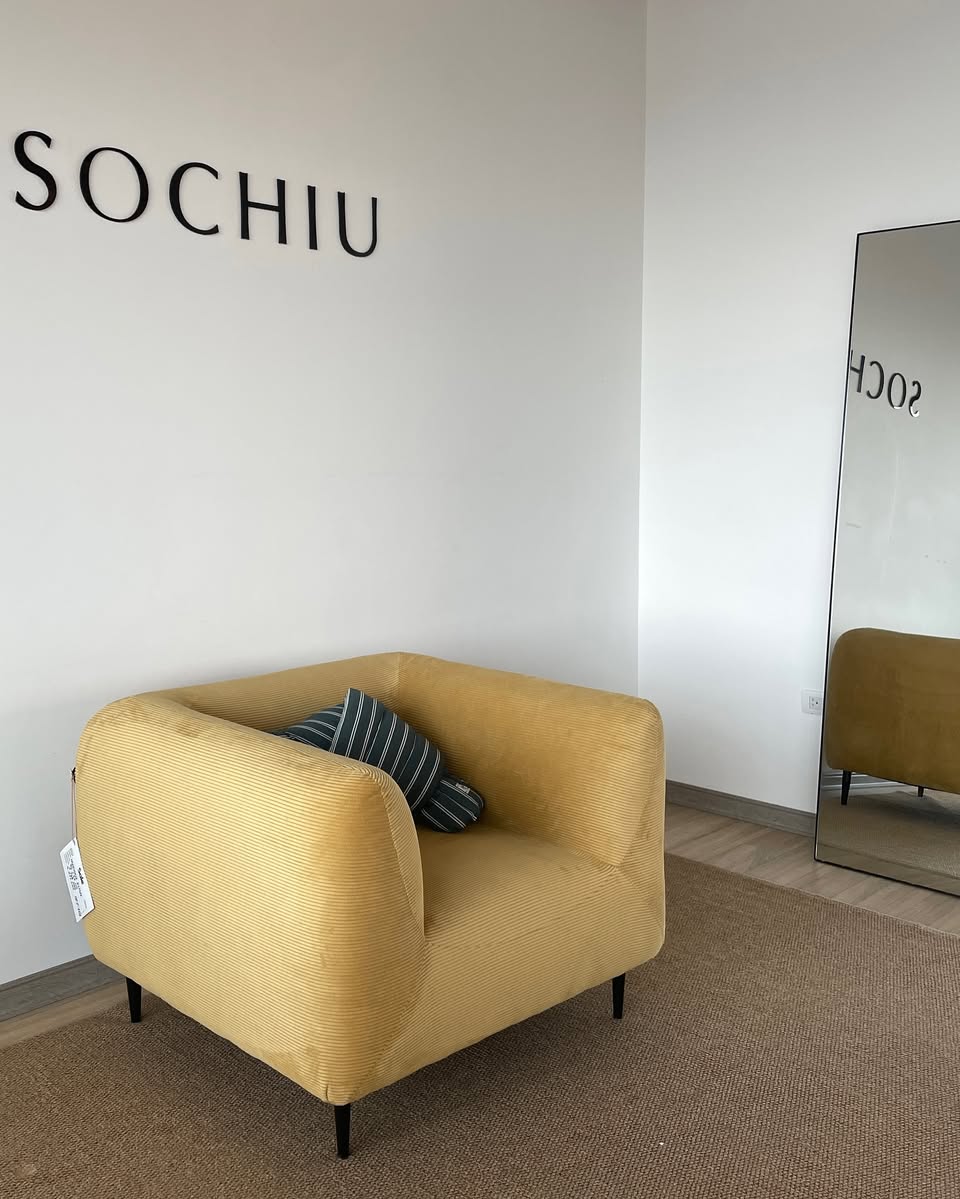 Elton Armchair – sofa Sochiu Studio