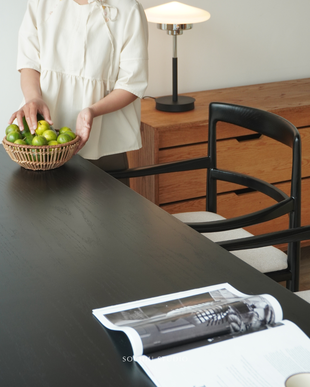 Fuji Dining Table 1800 – bàn ăn Sochiu Studio
