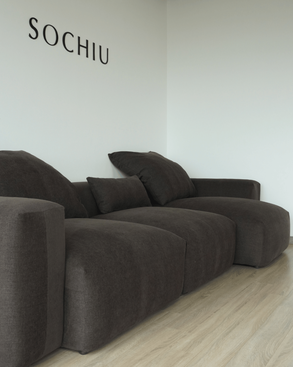 Haru Sofa Fabric Version – sofa Sochiu Studio